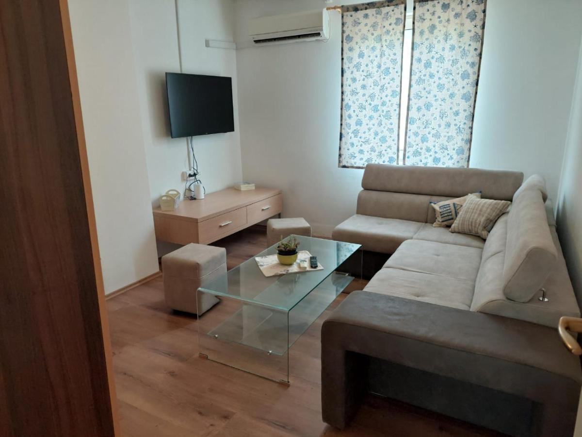 Apartment Galeb Lukovo Šugarje Екстериор снимка