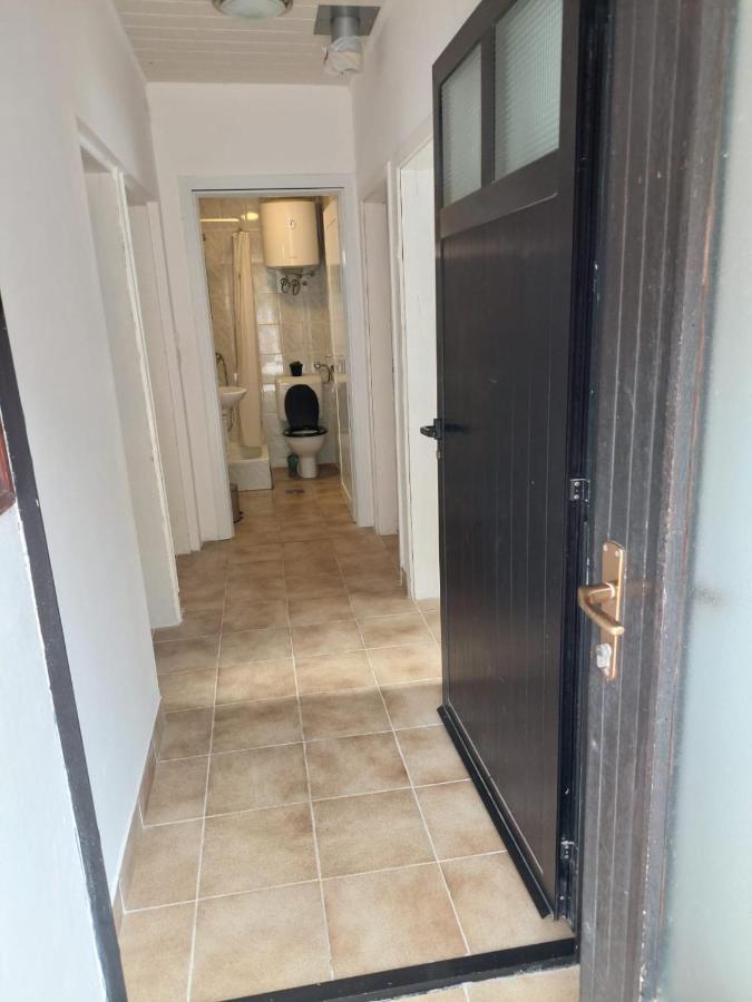Apartment Galeb Lukovo Šugarje Екстериор снимка